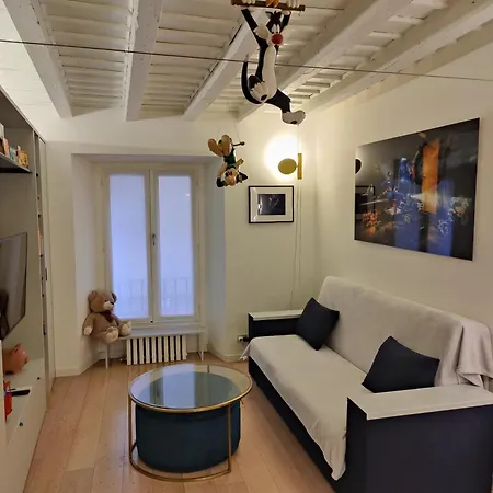 Cozy Brera Apartment Milan